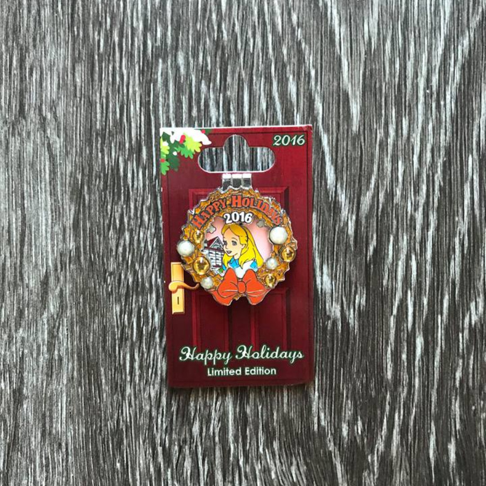Disney Happy Holiday 2016 Alice in Wonederland Pin